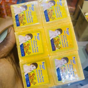 Extra Beauty Herbal Whiteninig soap